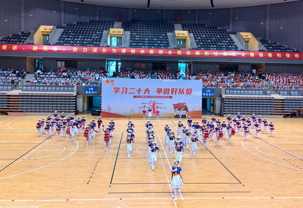 空中飞人勇夺桂冠双项团队夺冠