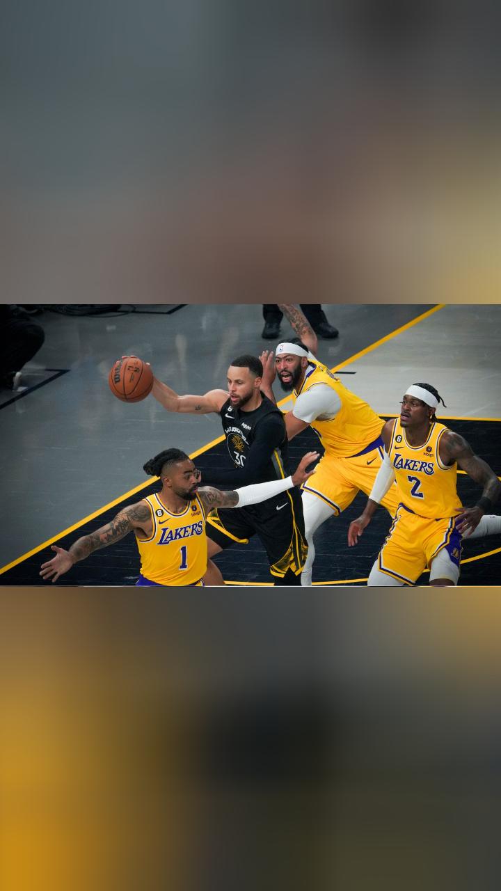 NBA季后赛激战再起，湖人vs勇士谁能笑到最后？